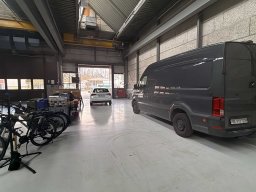 08.halle_b80